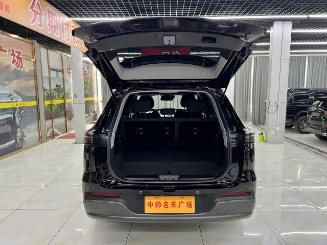 Chery Fengyun T8 — Фото автомобиля 8