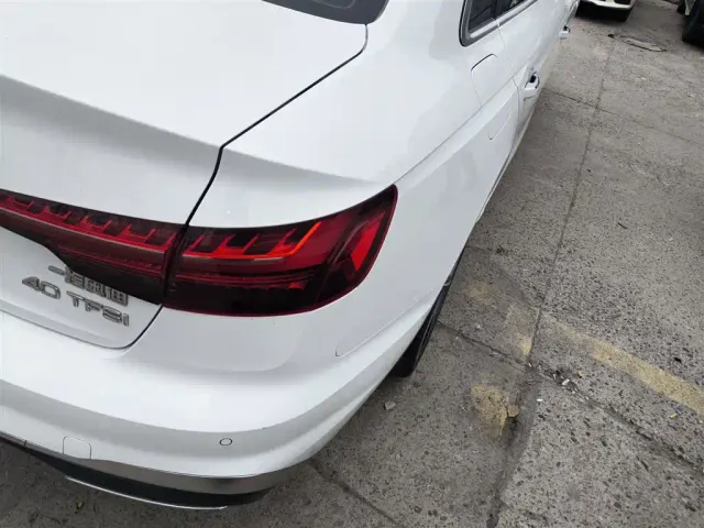 Audi A4L — Фото автомобиля 23