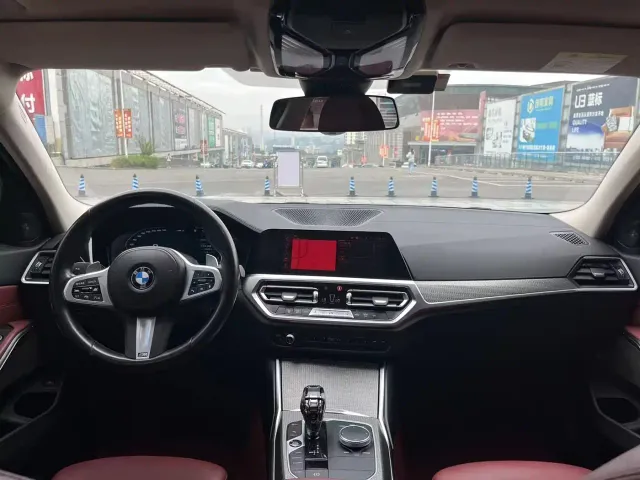BMW 3 Series — Фото автомобиля 13