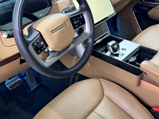 Land Rover Range Rover — Фото автомобиля 18