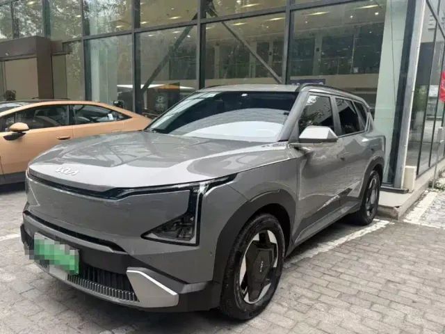 Kia EV5 — Фото автомобиля 2