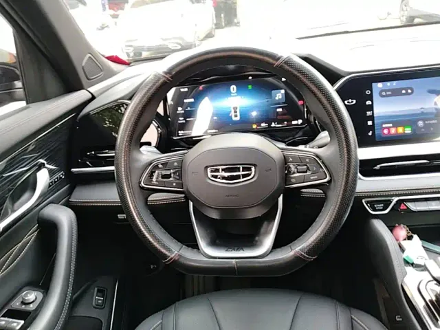 Geely Xingyue L — Фото автомобиля 10