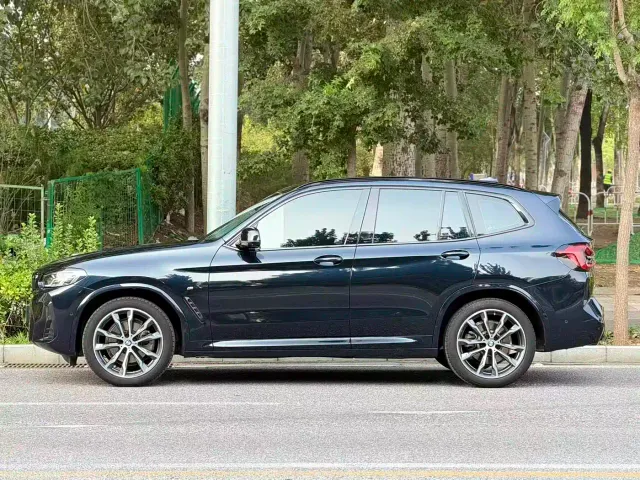 BMW X3 — Фото автомобиля 3