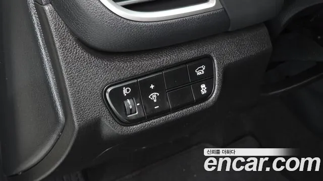 Kia Seltos Бензин 1.6 турбо 2WD — Фото автомобиля 15