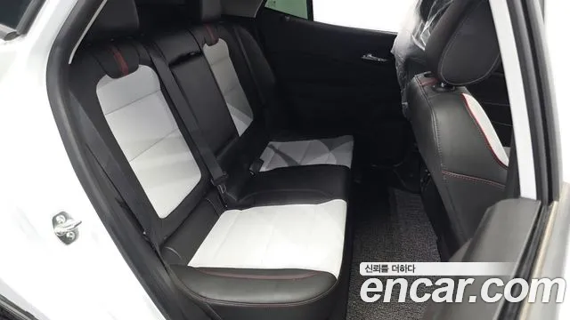ChevroletGMDaewoo Trax Trax Кроссовер 1.2 Red Line — Фото автомобиля 11