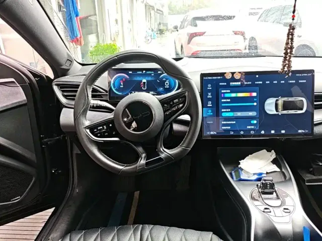 BYD Seal — Фото автомобиля 10