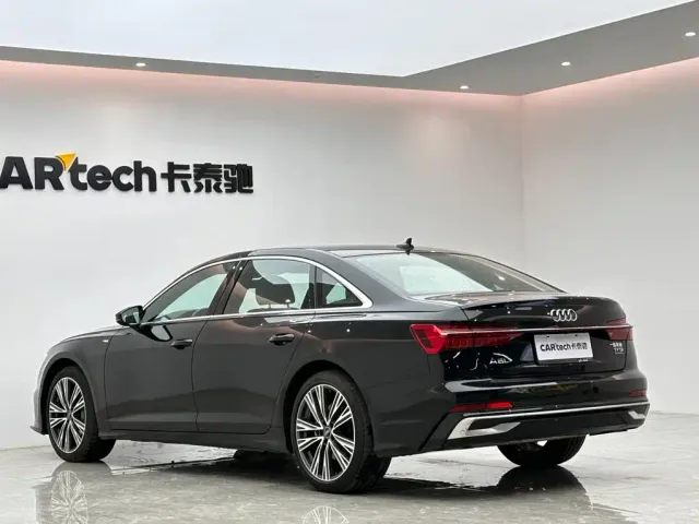Audi A6L — Фото автомобиля 3