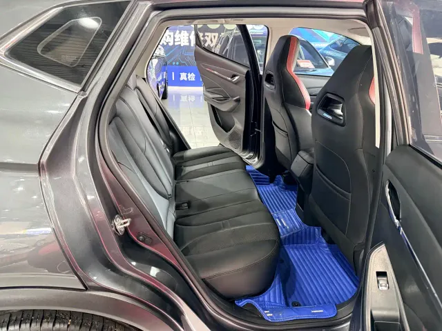 Changan Oushang X5 — Фото автомобиля 8