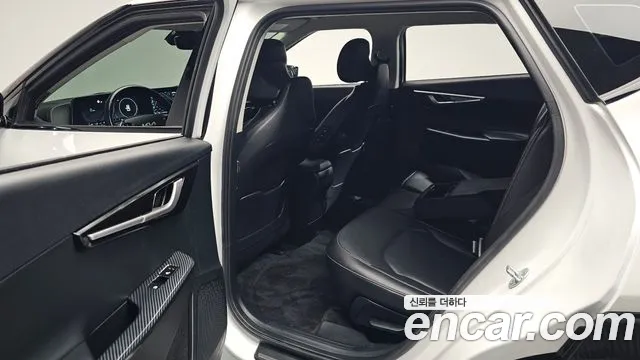 Kia EV6 — Фото автомобиля 17