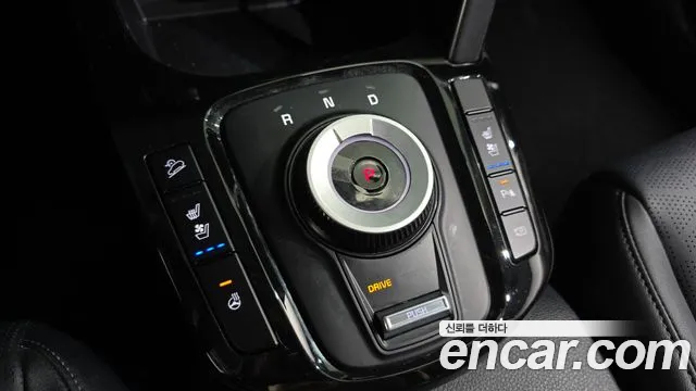Kia Seltos New — Фото автомобиля 9