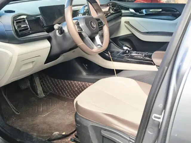 BYD Qin PLUS — Фото автомобиля 9