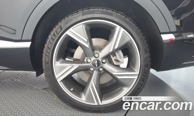 Genesis GV80 — Фото автомобиля 6