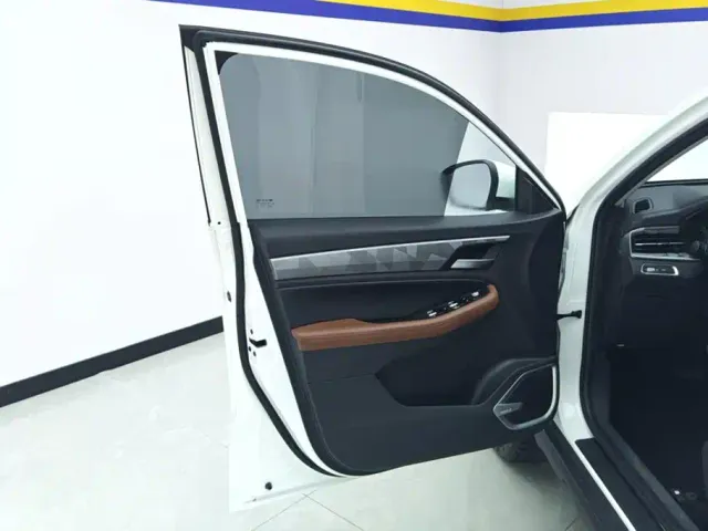 Geely Vision X6 — Фото автомобиля 7