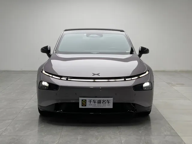 Xpeng P7 — Фото автомобиля 2