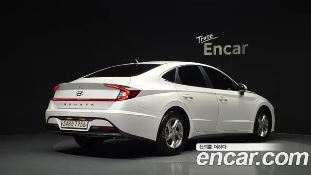 Hyundai Sonata Sonata (DN8) 2.0 LPG(Для проката) — Фото автомобиля 2