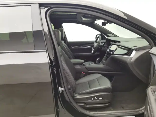 Cadillac XT6 — Фото автомобиля 23