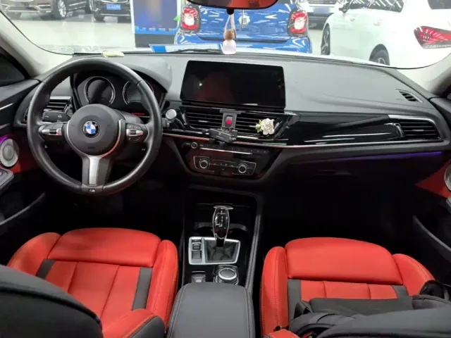 BMW 1 Series — Фото автомобиля 9