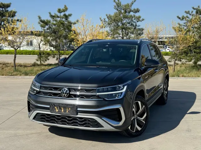 Фотография автомобиля — Volkswagen Tharu
