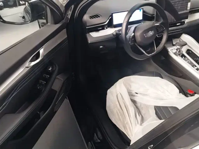 Geely Xingrui — Фото автомобиля 15