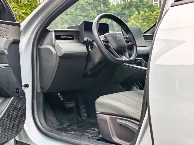BYD Qin PLUS — Фото автомобиля 13