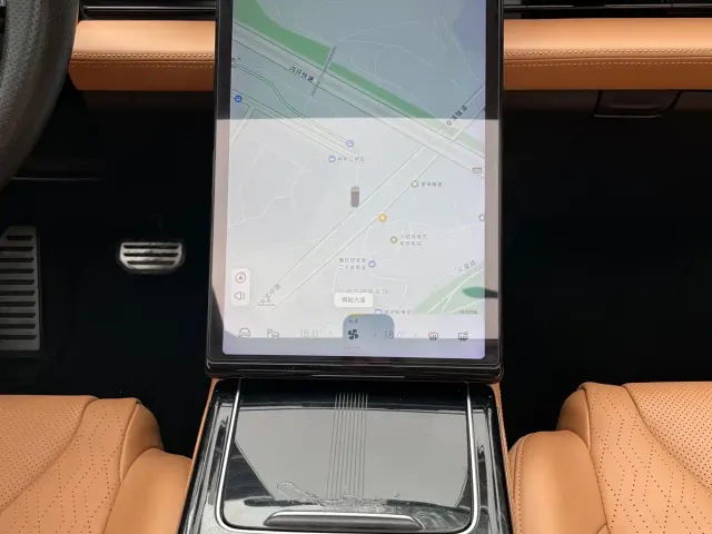 Xpeng P5 — Фото автомобиля 19