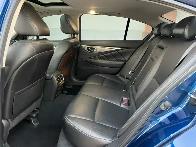 Infiniti Q50L — Фото автомобиля 6