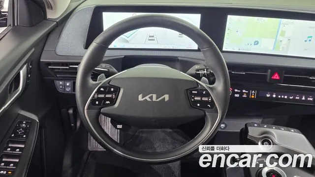 Kia EV6 — Фото автомобиля 13
