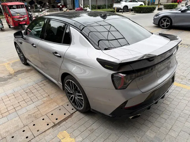 Lynk & Co 03 — Фото автомобиля 21