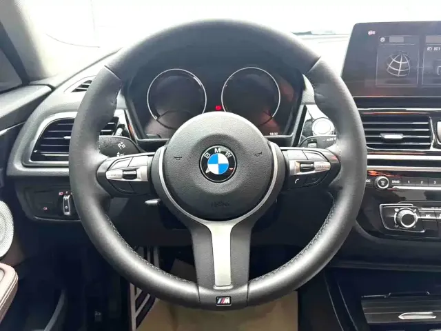 BMW 1 Series — Фото автомобиля 15