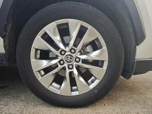 Toyota Wildlander — Фото автомобиля 16