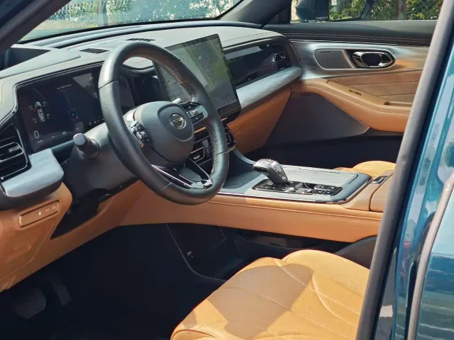 GAC Trumpchi GS8 — Фото автомобиля 5