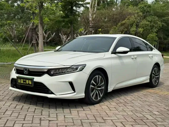 Фотография автомобиля — Honda Inspire