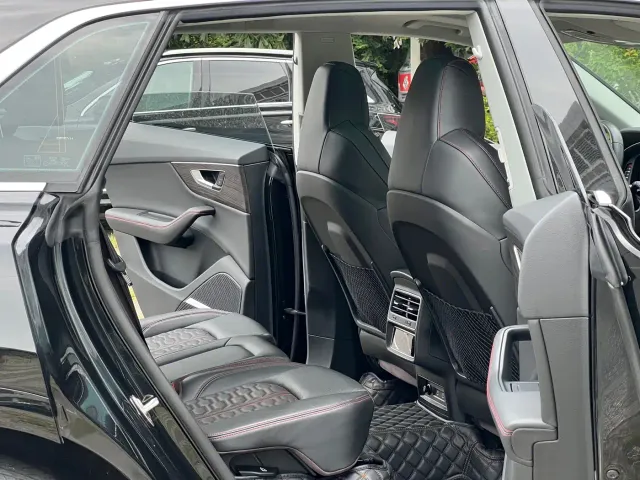 Audi Audi Q8 2023 55 TFSI Luxury Sport — Фото автомобиля 14