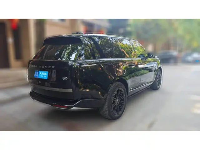 Land Rover Range Rover — Фото автомобиля 2