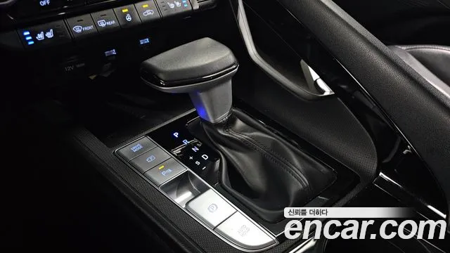 Hyundai AVANTE Avante (CN7) — Фото автомобиля 9