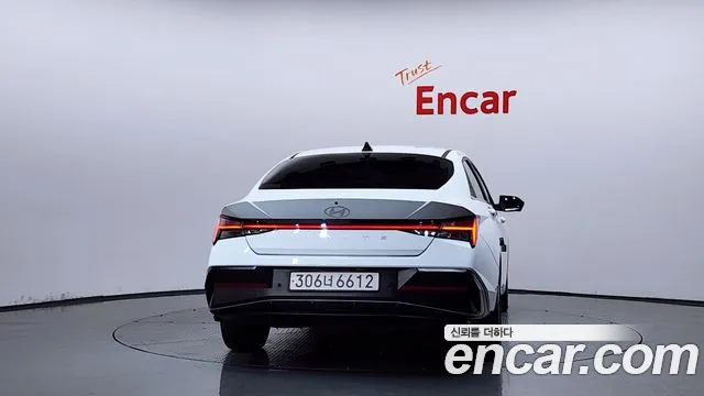 Hyundai Avante CN7 — Фото автомобиля 4