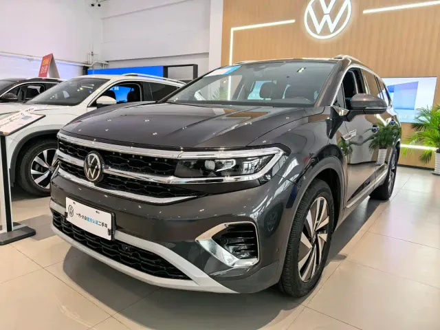 Фотография автомобиля — Volkswagen Talagon