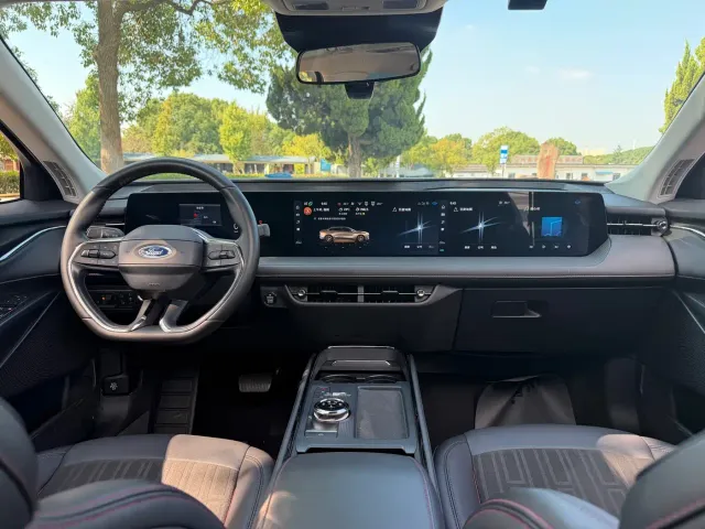 Ford Mondeo — Фото автомобиля 22