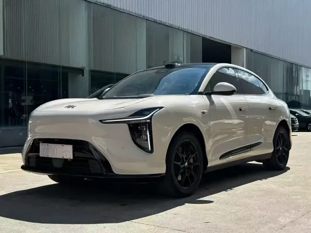 Фотография автомобиля — IM Motors LS6