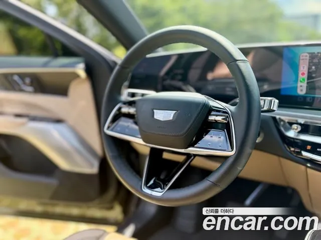 Cadillac Lyriq Lyriq Sport — Фото автомобиля 14