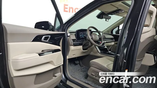 Kia Carnival 4th Gen — Фото автомобиля 10