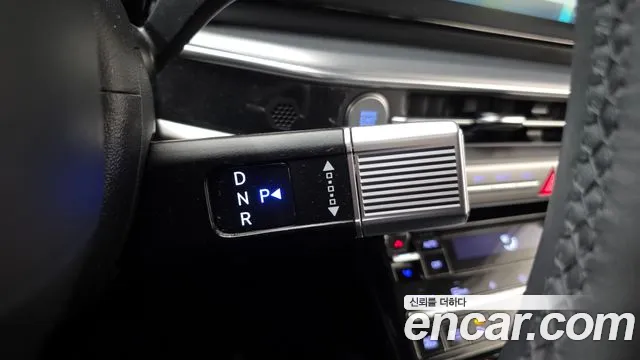 Hyundai Grandeur Grandeur (GN7) 3.5 Бензин 2WD — Фото автомобиля 9