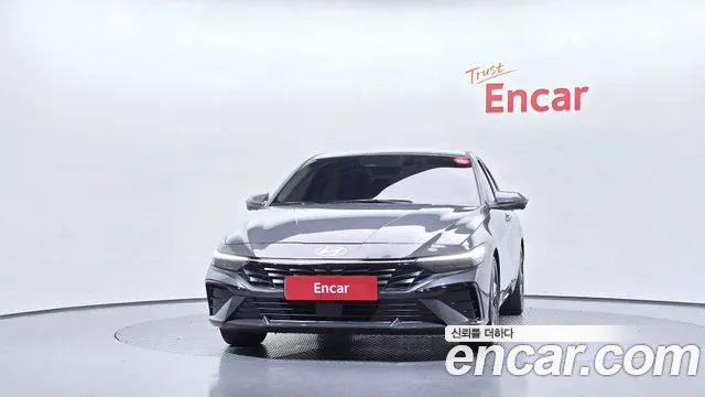 Hyundai AVANTE Новый Avante (CN7) — Фото автомобиля 3