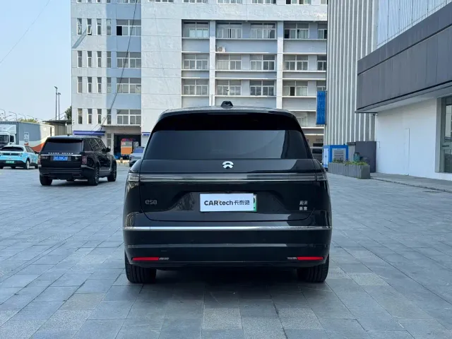 Nio ES8 — Фото автомобиля 6