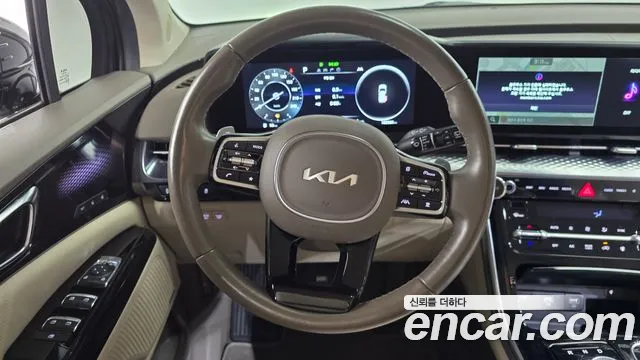 Kia Carnival Generation 4 — Фото автомобиля 19