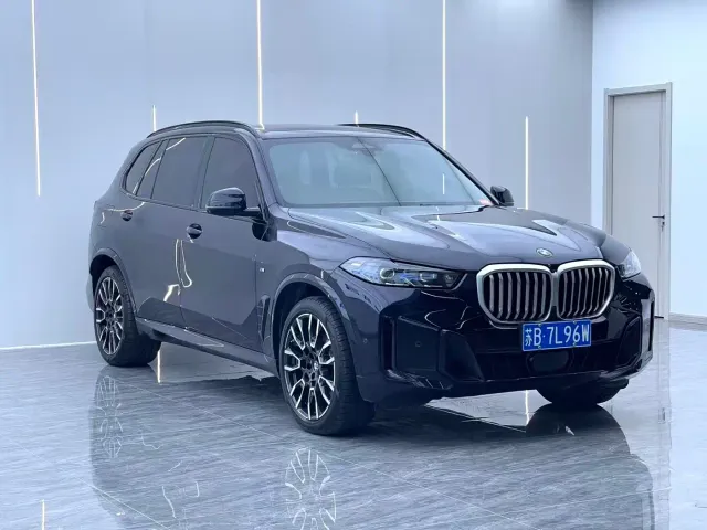 BMW X5 — Фото автомобиля 3