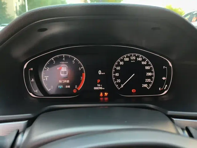 Honda Accord — Фото автомобиля 7