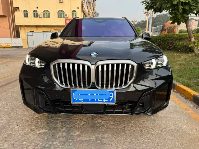 BMW X5 — Фото автомобиля 2