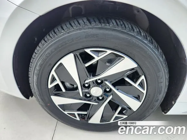 Hyundai Grandeur — Фото автомобиля 19