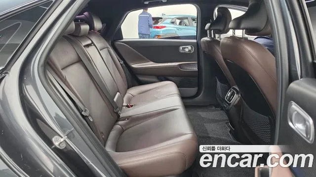 Hyundai Ioniq 6 — Фото автомобиля 17